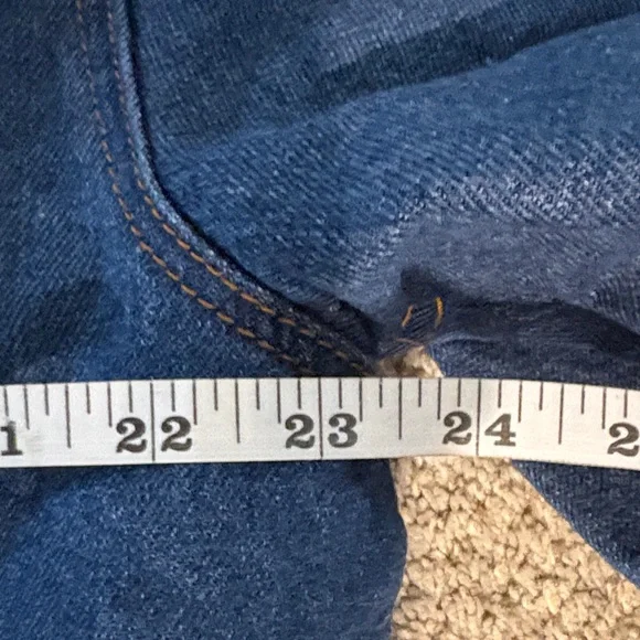 Vintage Men's Blue Sherpa-Lined Denim Jacket - Picture 11 of 14